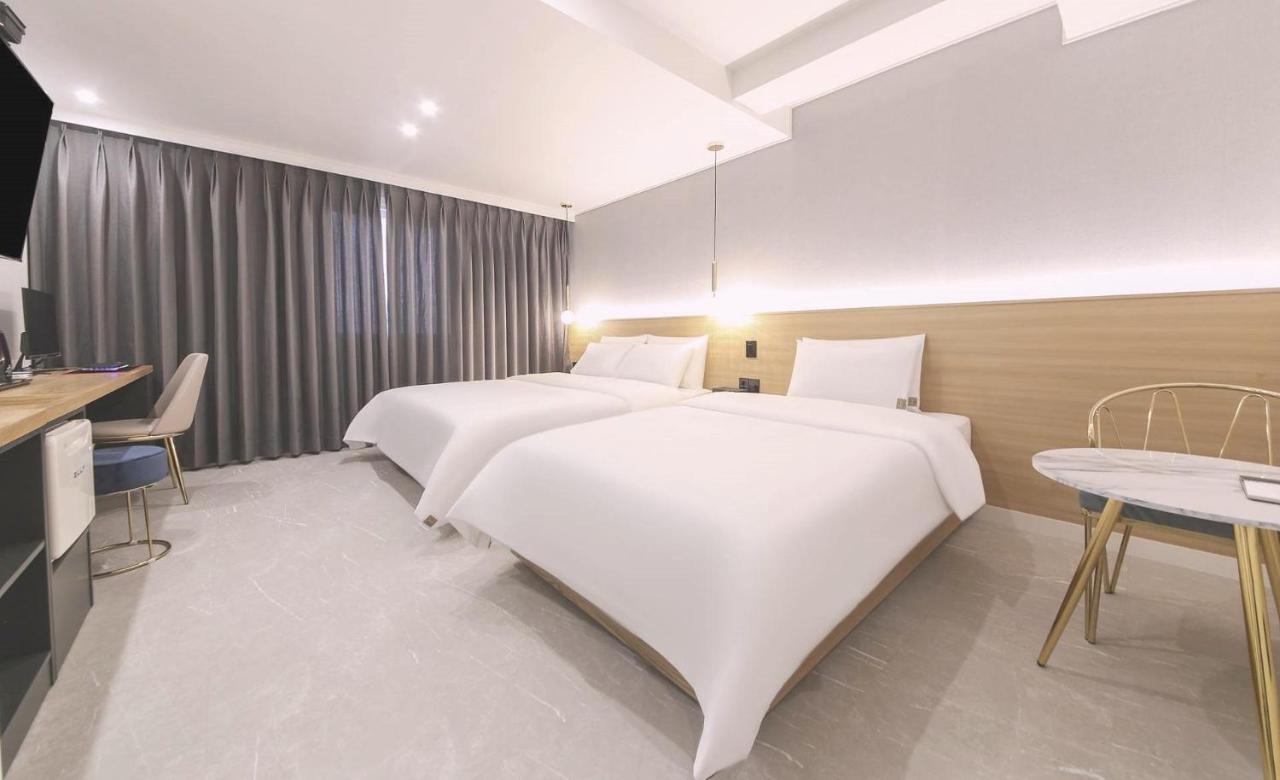 Ariel Hotel Busan Exterior foto